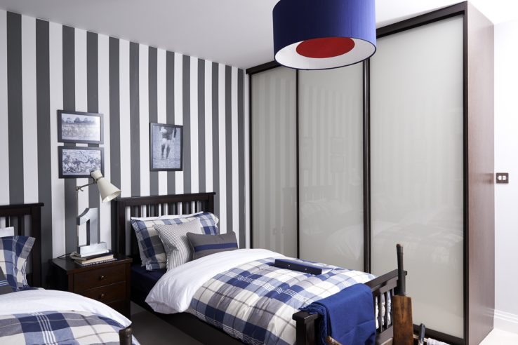 Design sliding wardrobes for your own bedroom